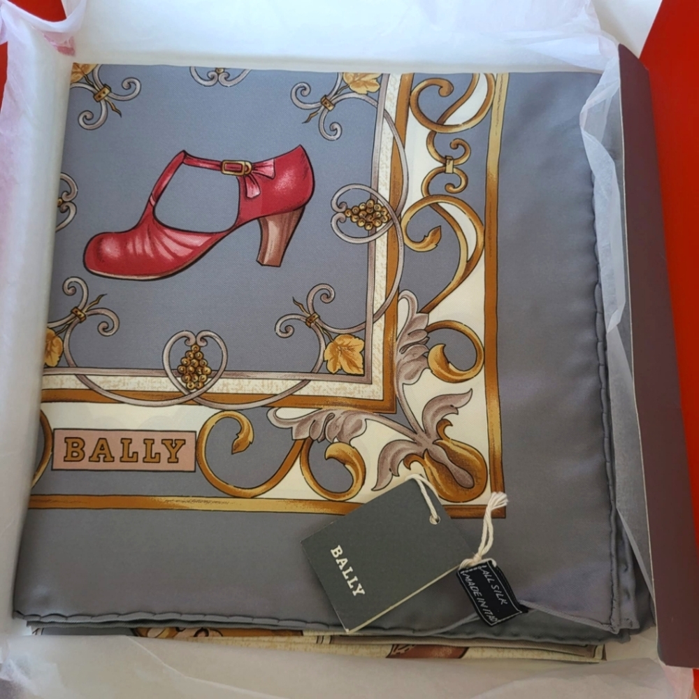 Brand new Authentic Bally shawl scarf